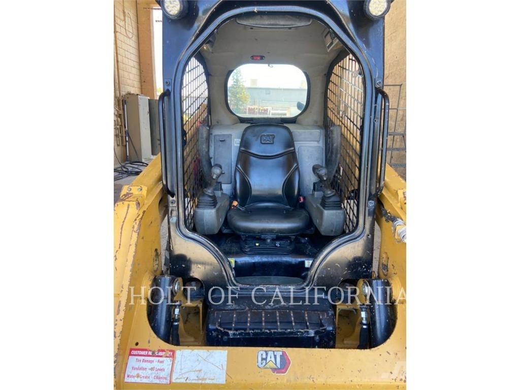 CAT 226 HF Kompaktlastare