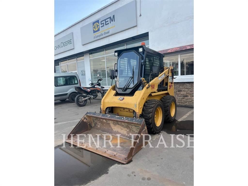 CAT 226B3 Kompaktlastare