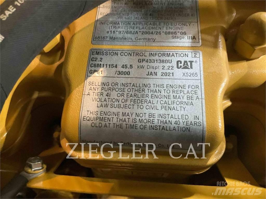 CAT 226B3 Kompaktlastare