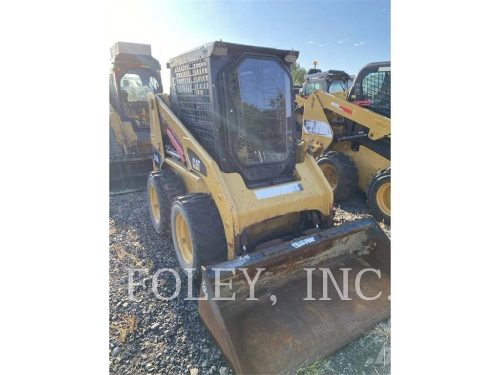 CAT 226B3 Kompaktlastare