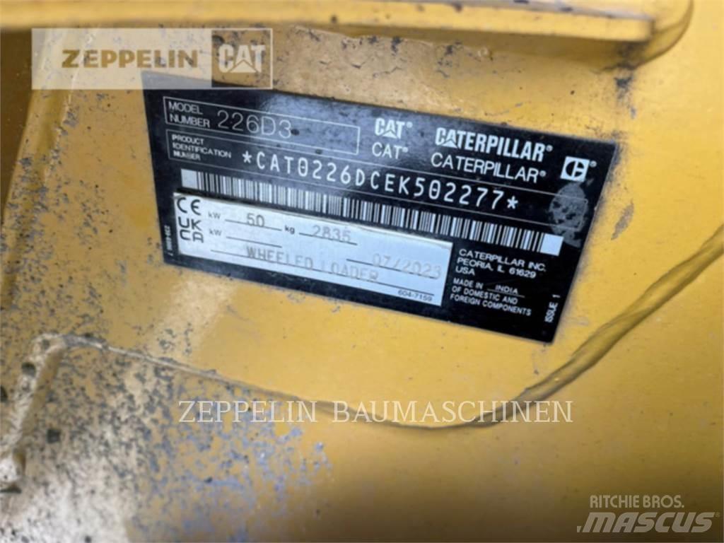 CAT 226D Kompaktlastare