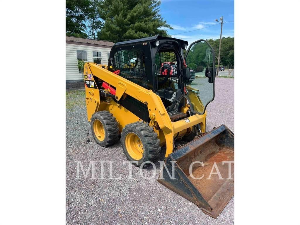 CAT 226D Kompaktlastare