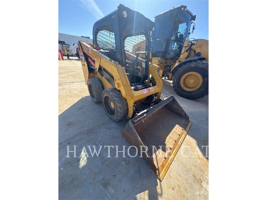 CAT 226D Kompaktlastare