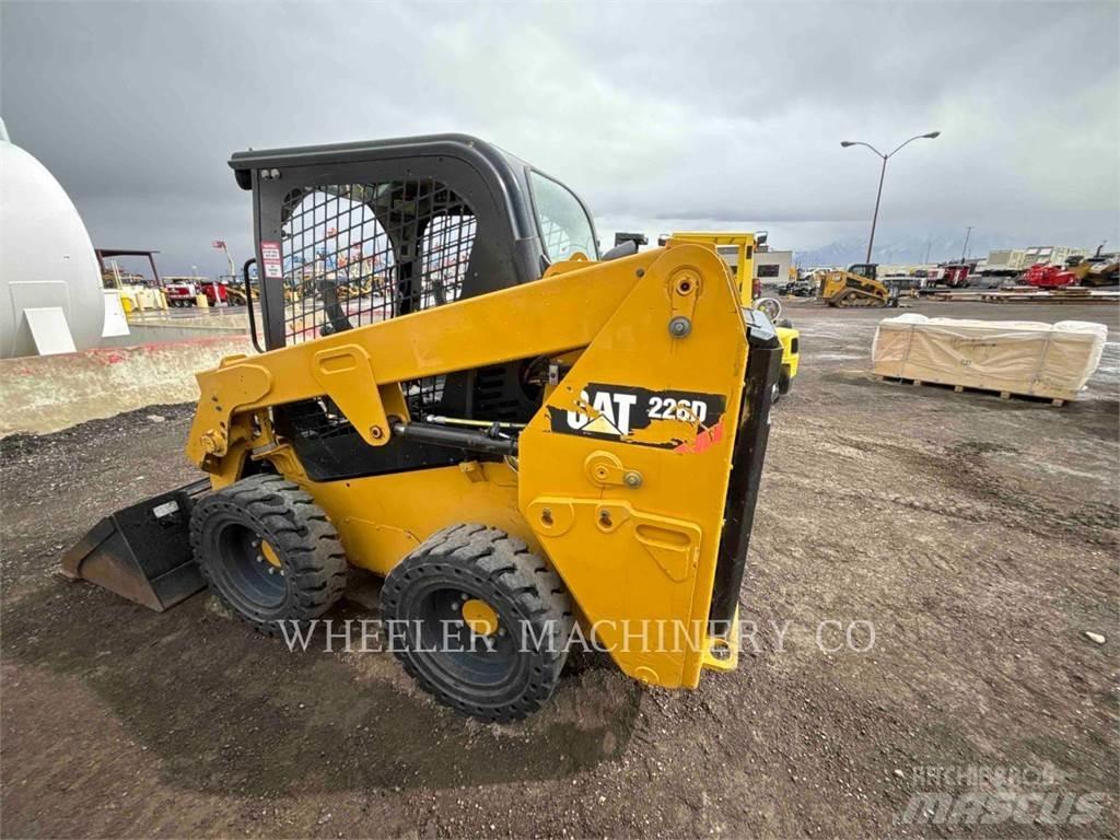 CAT 226D C1-H2 Kompaktlastare