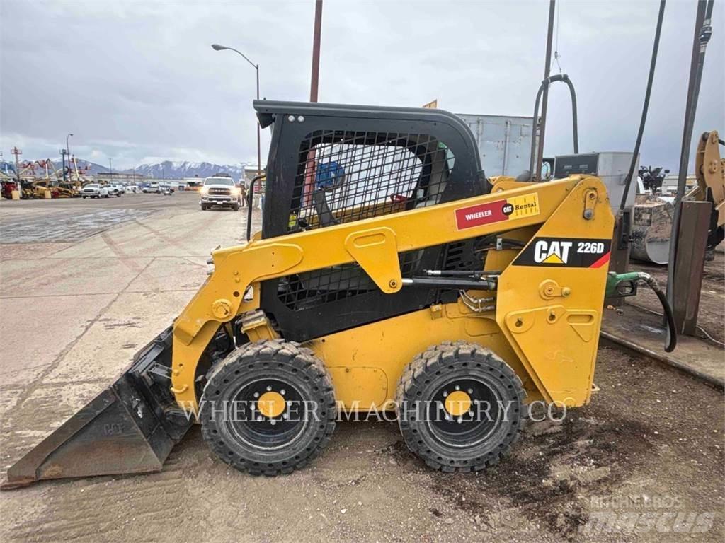 CAT 226D C1-H2 Kompaktlastare