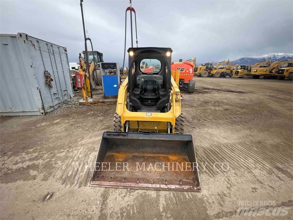 CAT 226D C1-H2 Kompaktlastare