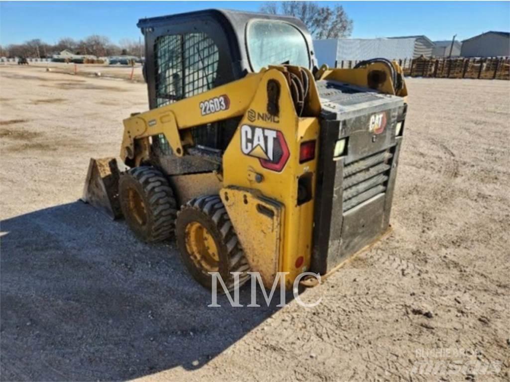CAT 226D3 Kompaktlastare