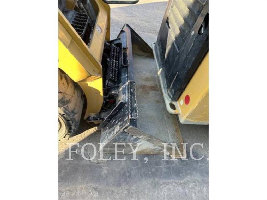 CAT 226D3 Kompaktlastare