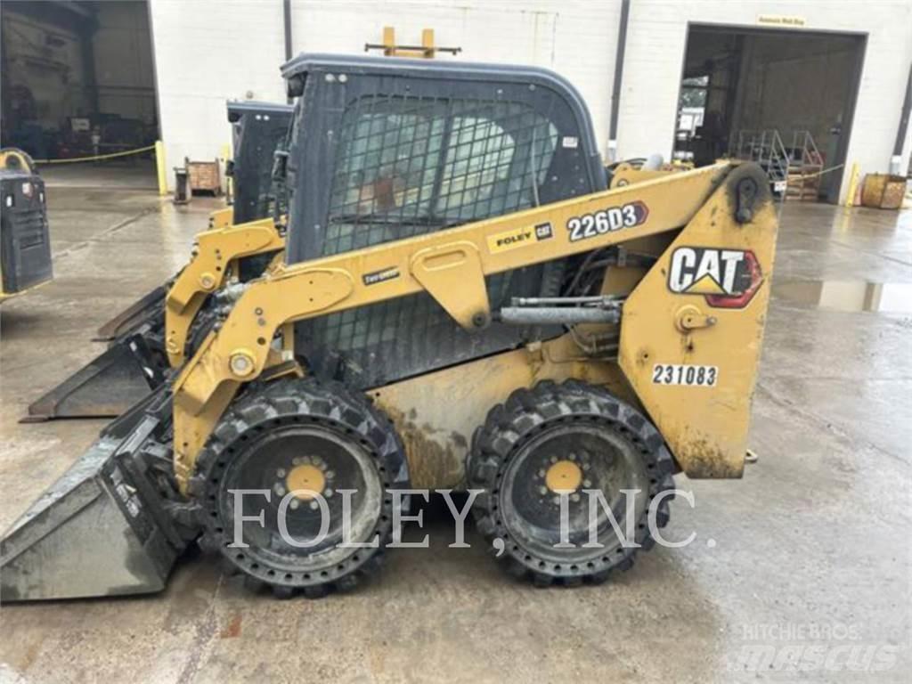 CAT 226D3 Kompaktlastare