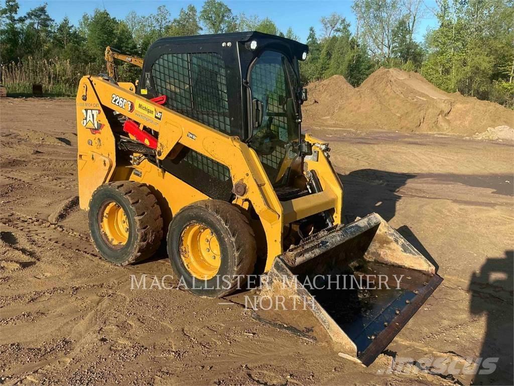 CAT 226D3 AQ Kompaktlastare