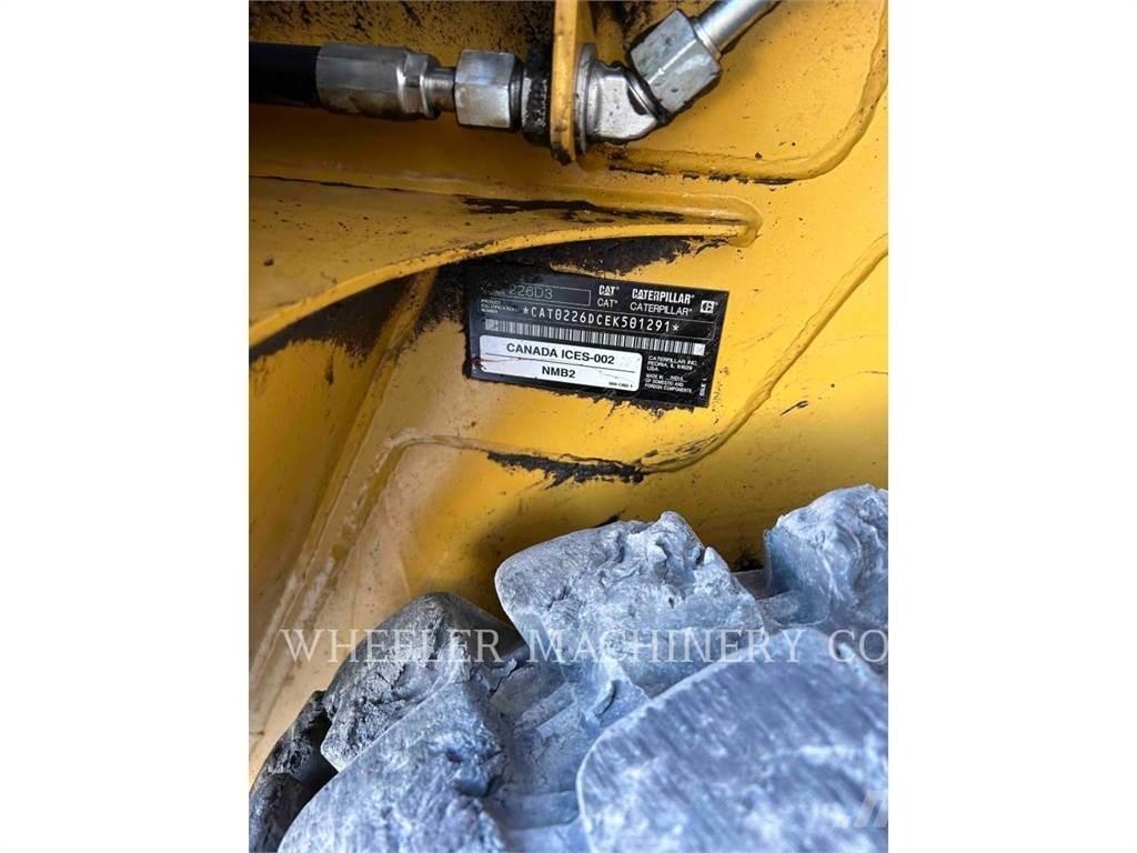 CAT 226D3 C1H2 Kompaktlastare