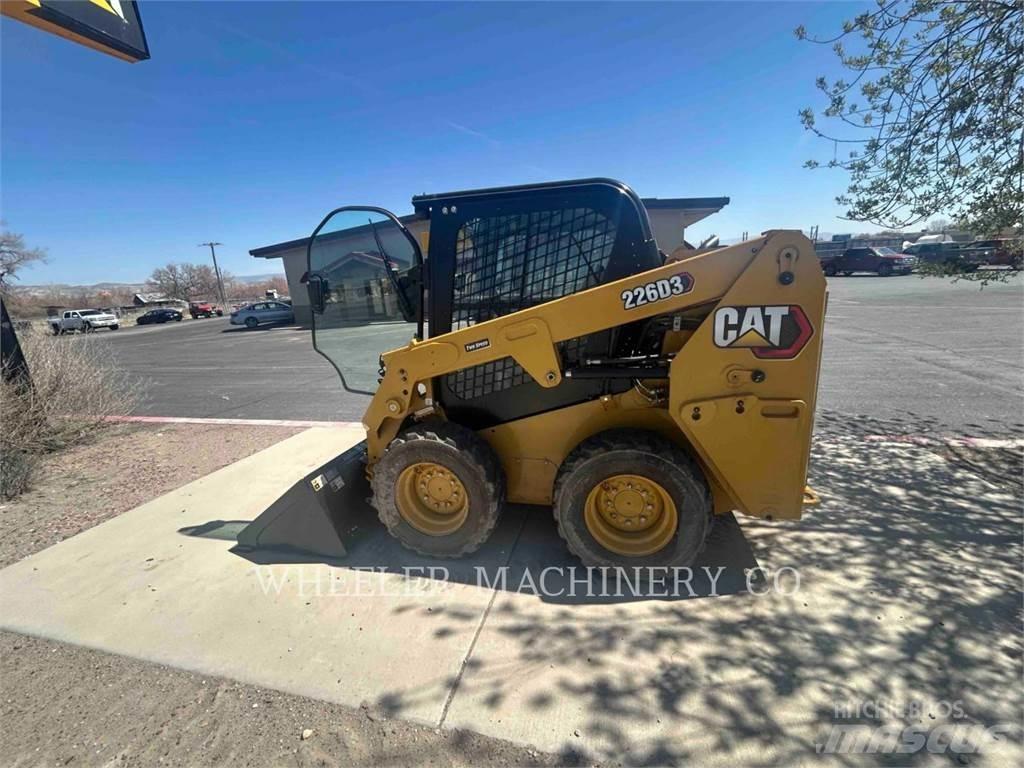 CAT 226D3 C3H2 Kompaktlastare