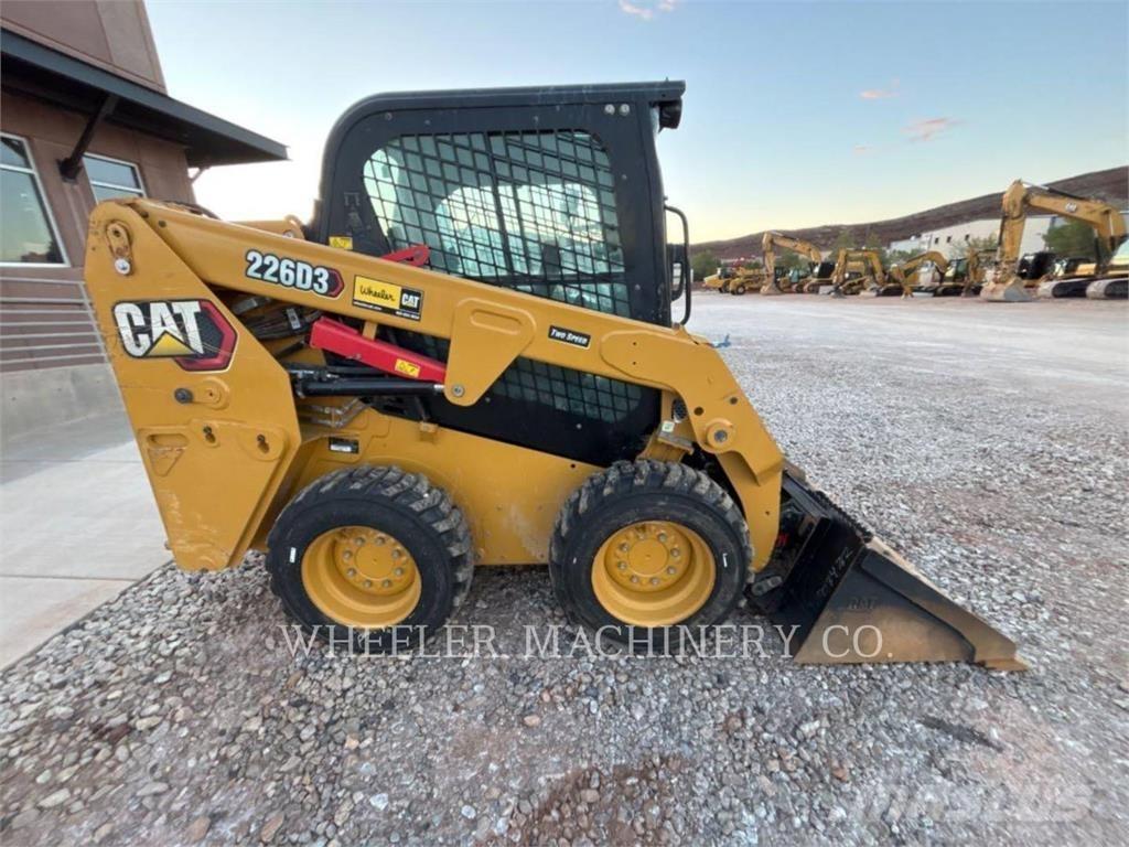 CAT 226D3 C3H2 Kompaktlastare