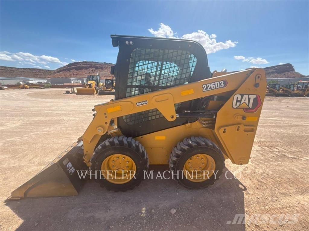 CAT 226D3 C3H2 Kompaktlastare