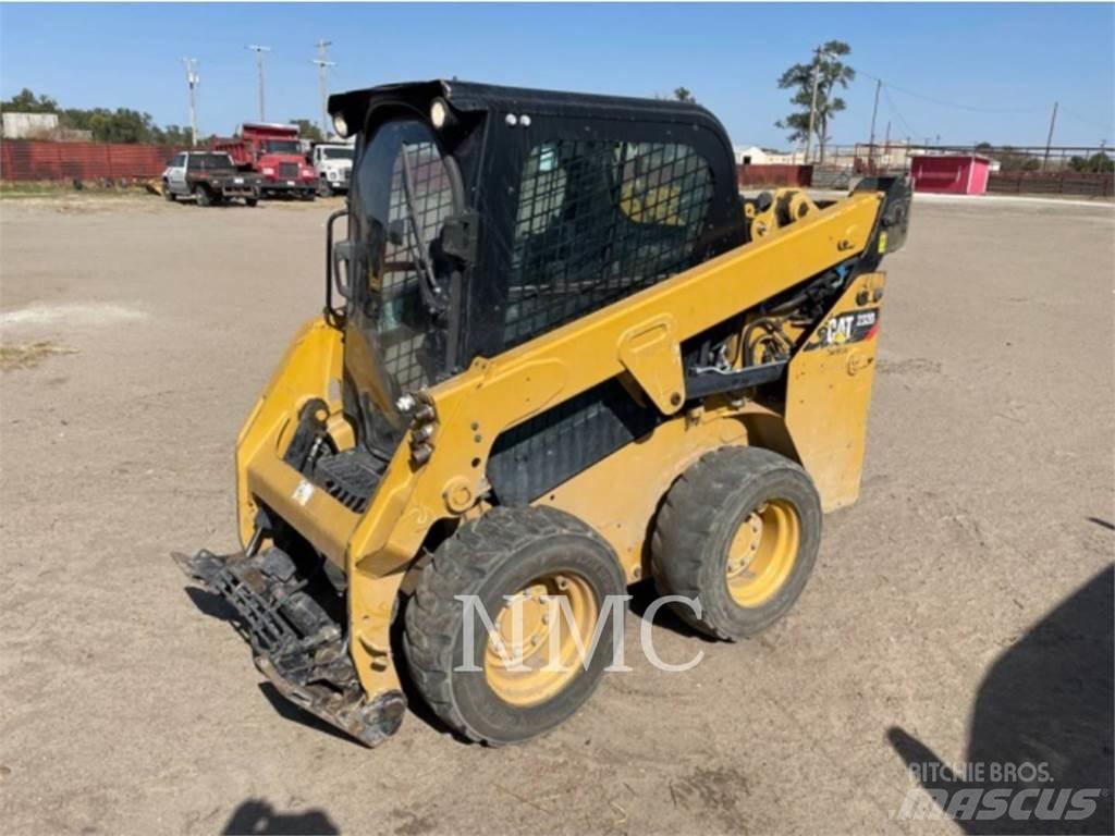 CAT 232D Kompaktlastare