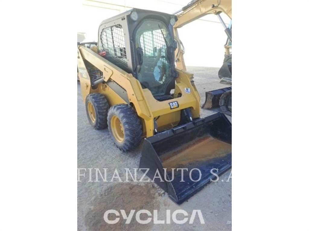 CAT 236D Kompaktlastare