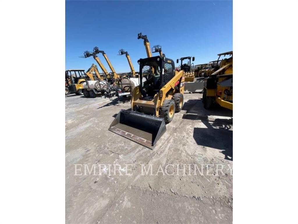 CAT 236D Kompaktlastare