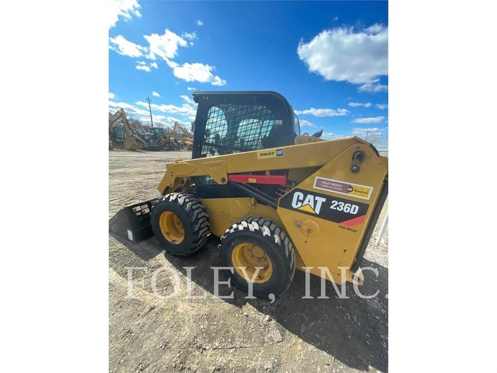CAT 236D Kompaktlastare