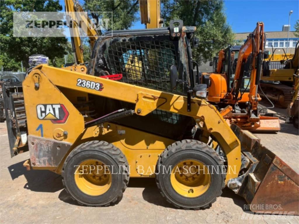 CAT 236D Kompaktlastare