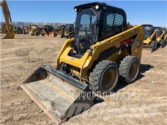 CAT 236D3 Kompaktlastare
