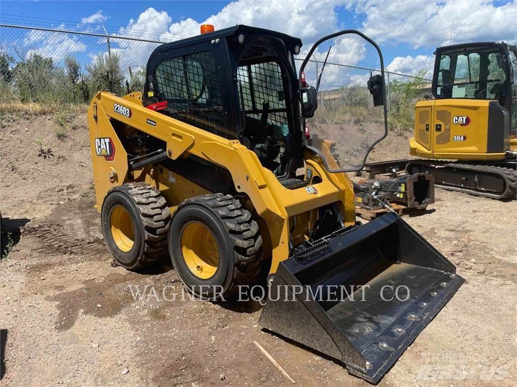 CAT 236D3 Kompaktlastare