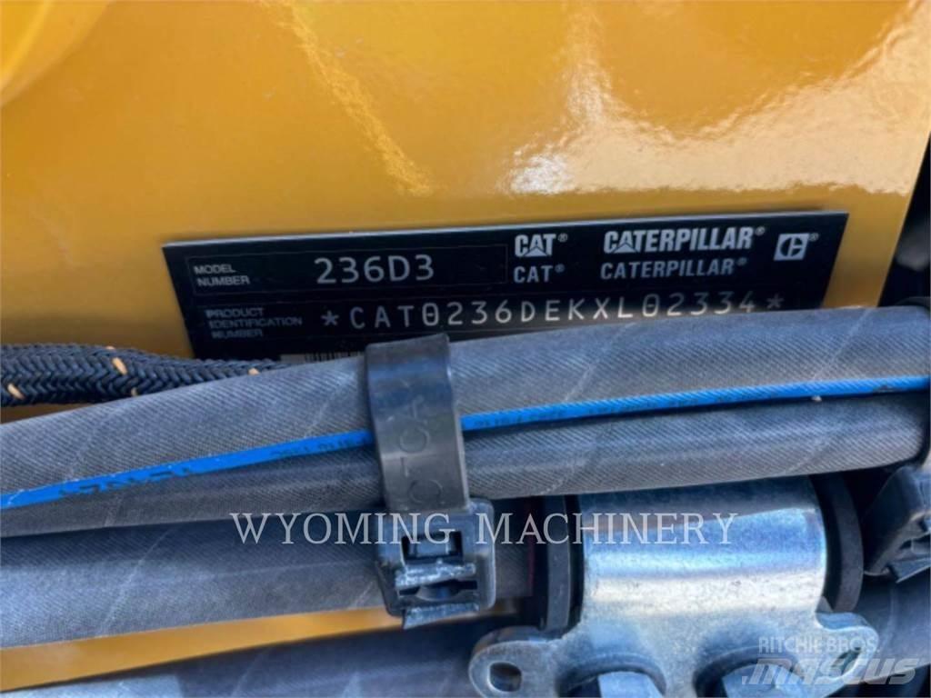 CAT 236D3 Kompaktlastare