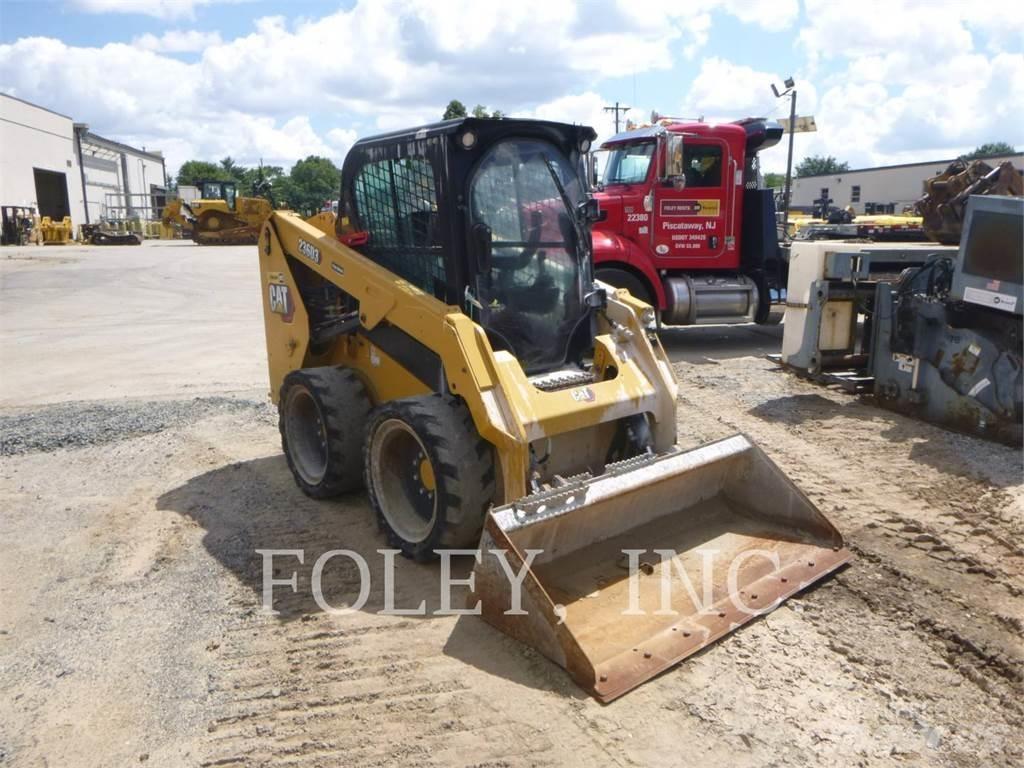 CAT 236D3 Kompaktlastare
