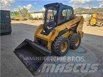 CAT 236D3 Kompaktlastare