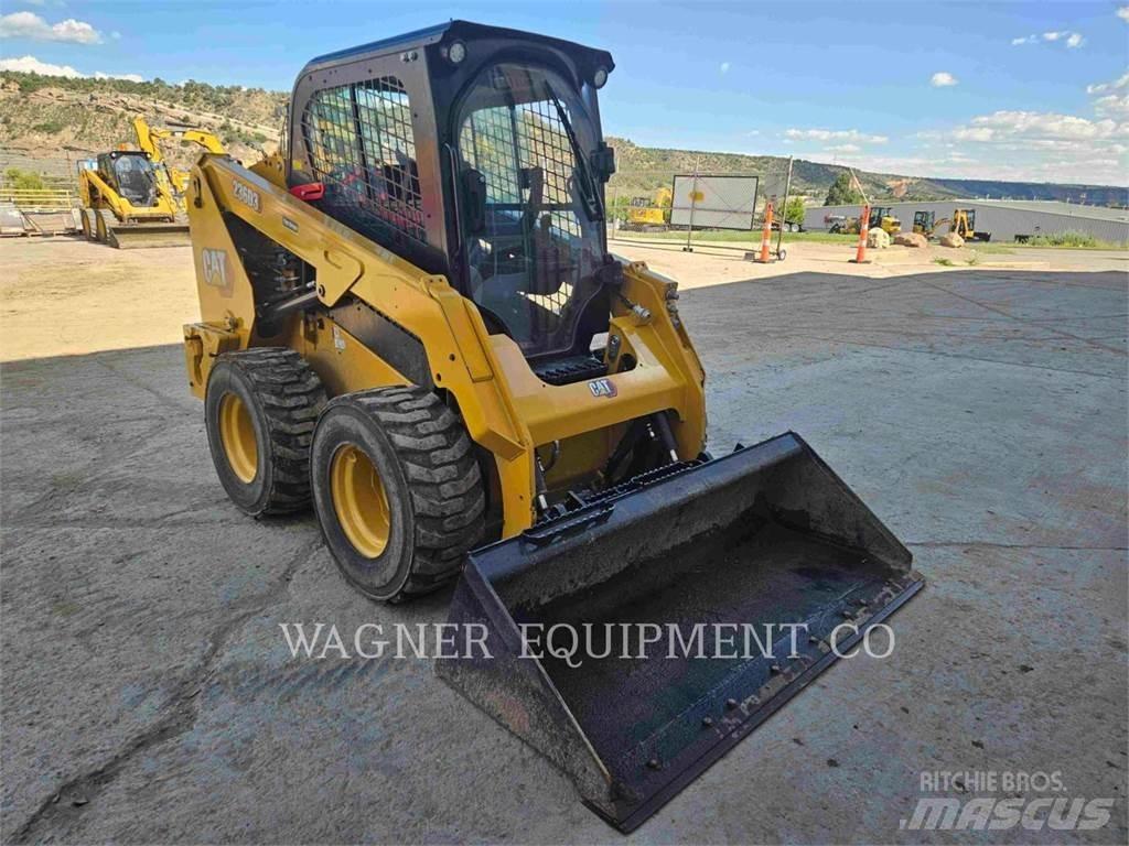 CAT 236D3 Kompaktlastare