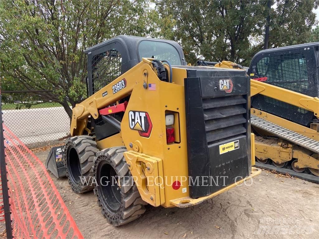 CAT 236D3 Kompaktlastare
