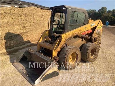 CAT 236D3 A2Q Kompaktlastare