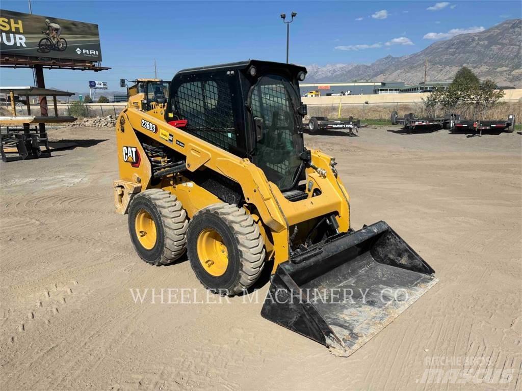 CAT 236D3 C3H2 Kompaktlastare