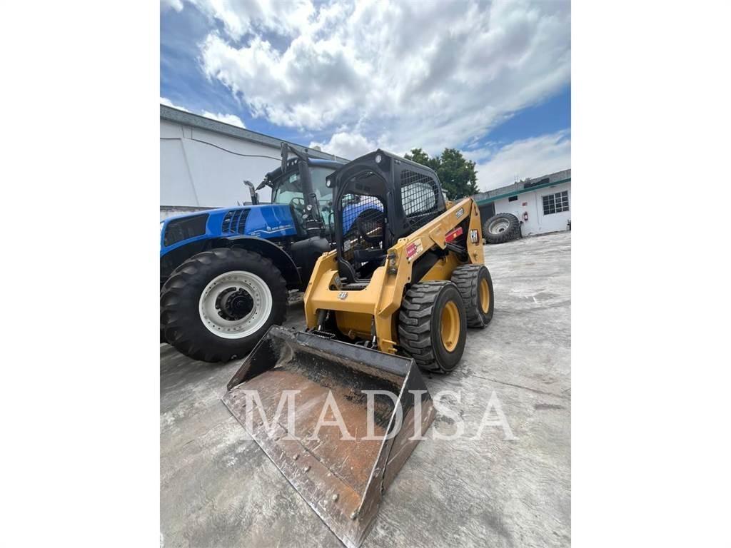 CAT 236D3LRC Kompaktlastare