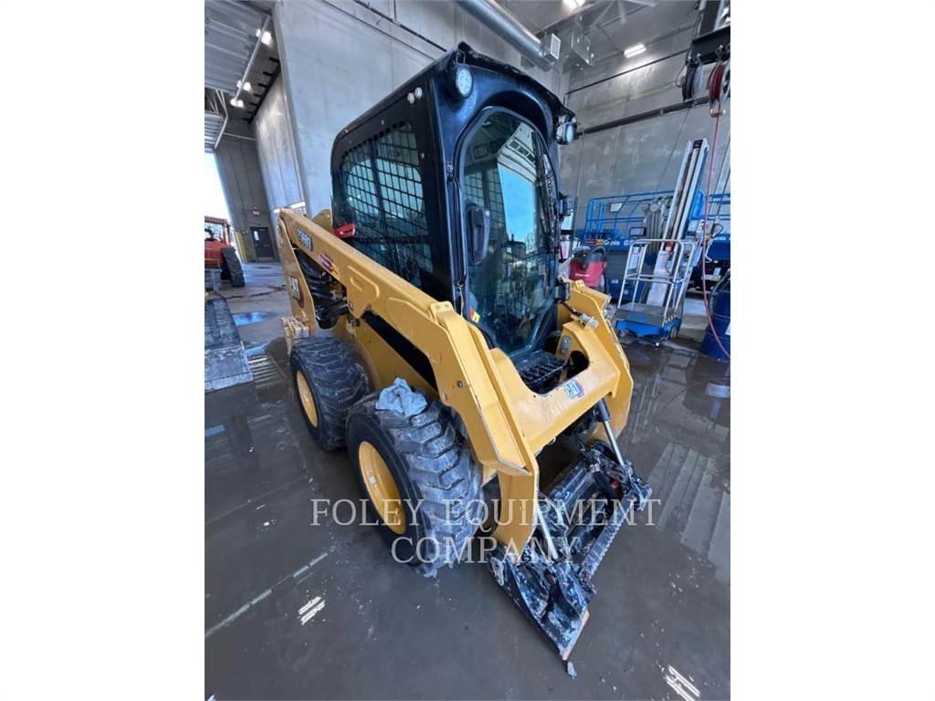 CAT 236D3STD2C Kompaktlastare