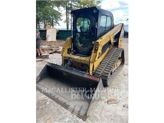 CAT 239D Bandlastare