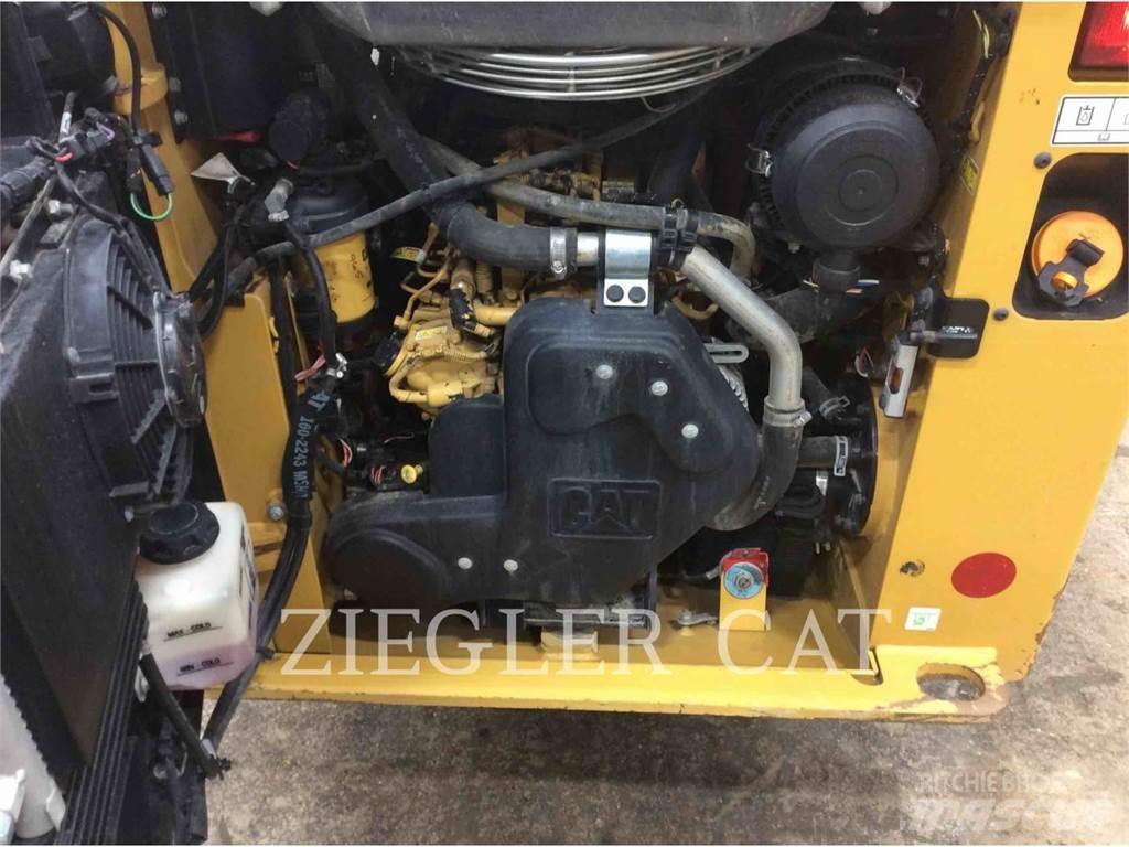 CAT 239D Bandlastare