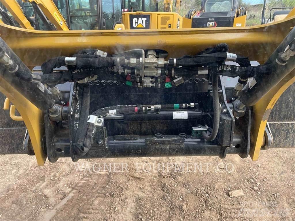 CAT 239D3 Bandlastare