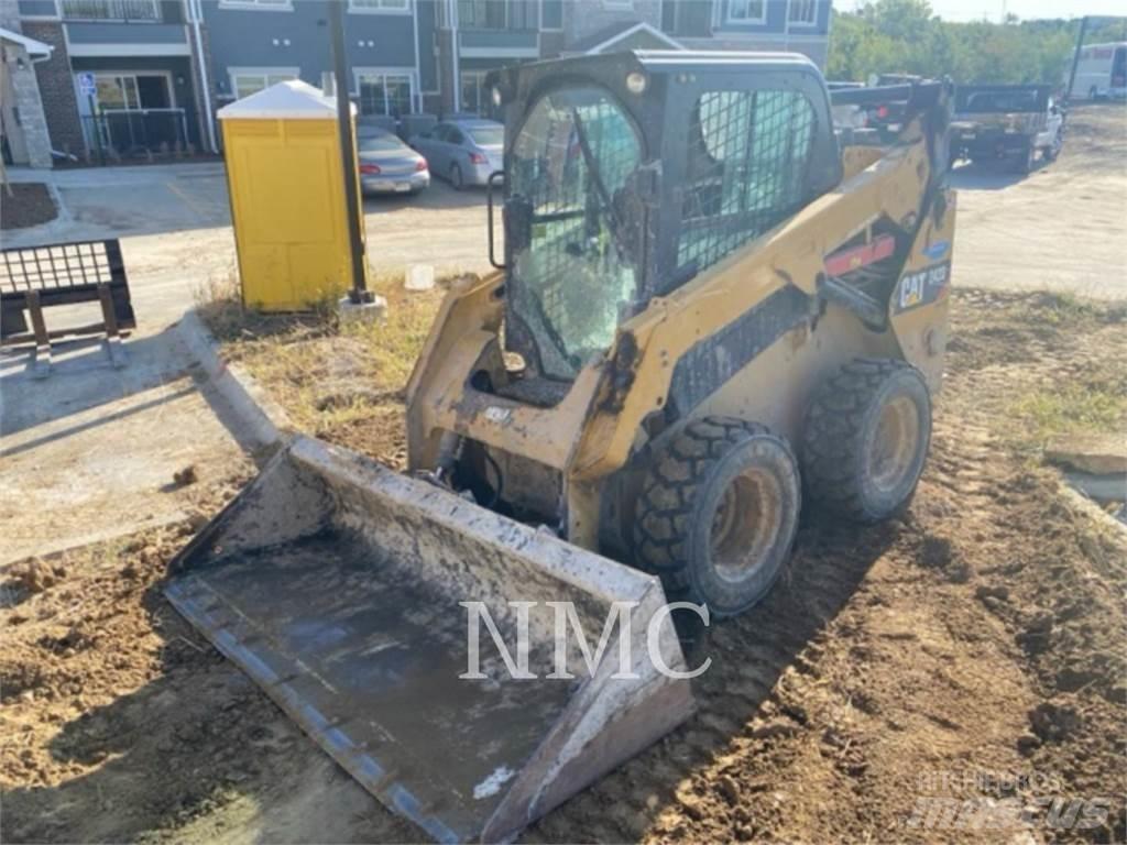 CAT 242D Kompaktlastare