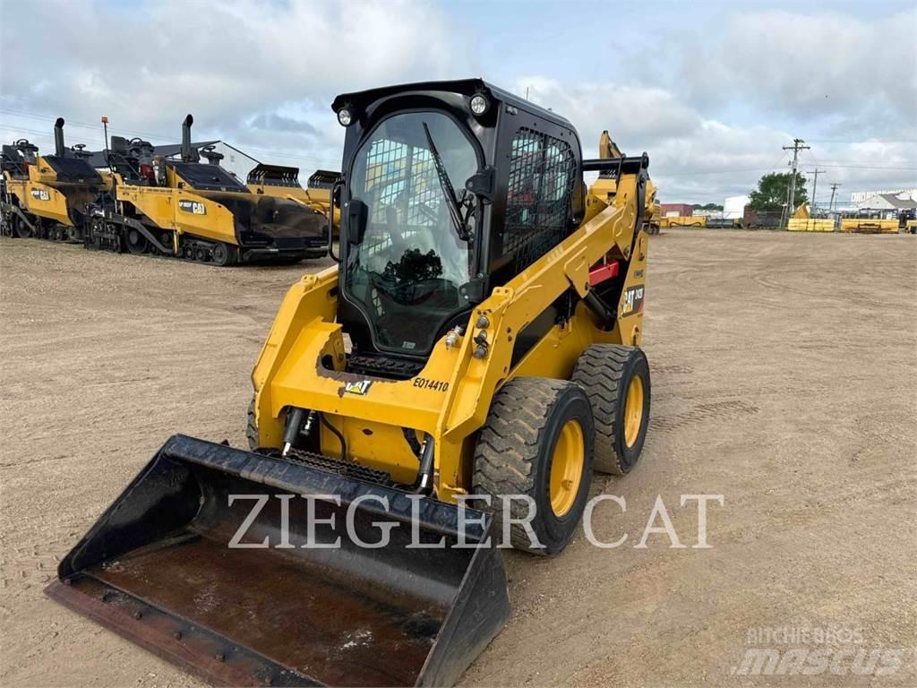 CAT 242D Kompaktlastare