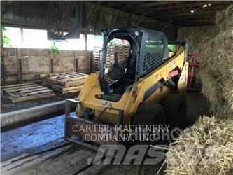 CAT 242D3 Kompaktlastare