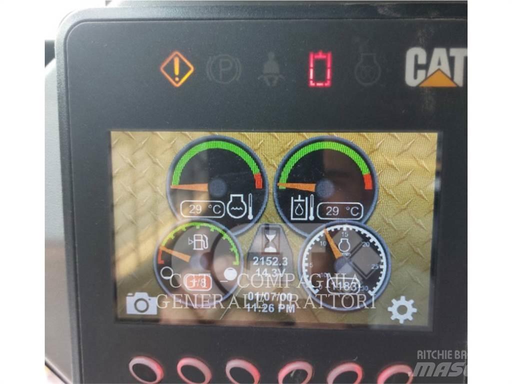 CAT 242D3 Kompaktlastare