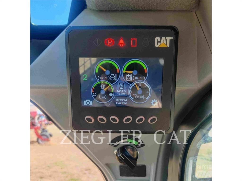 CAT 242D3 Kompaktlastare