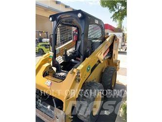 CAT 246 HF Kompaktlastare
