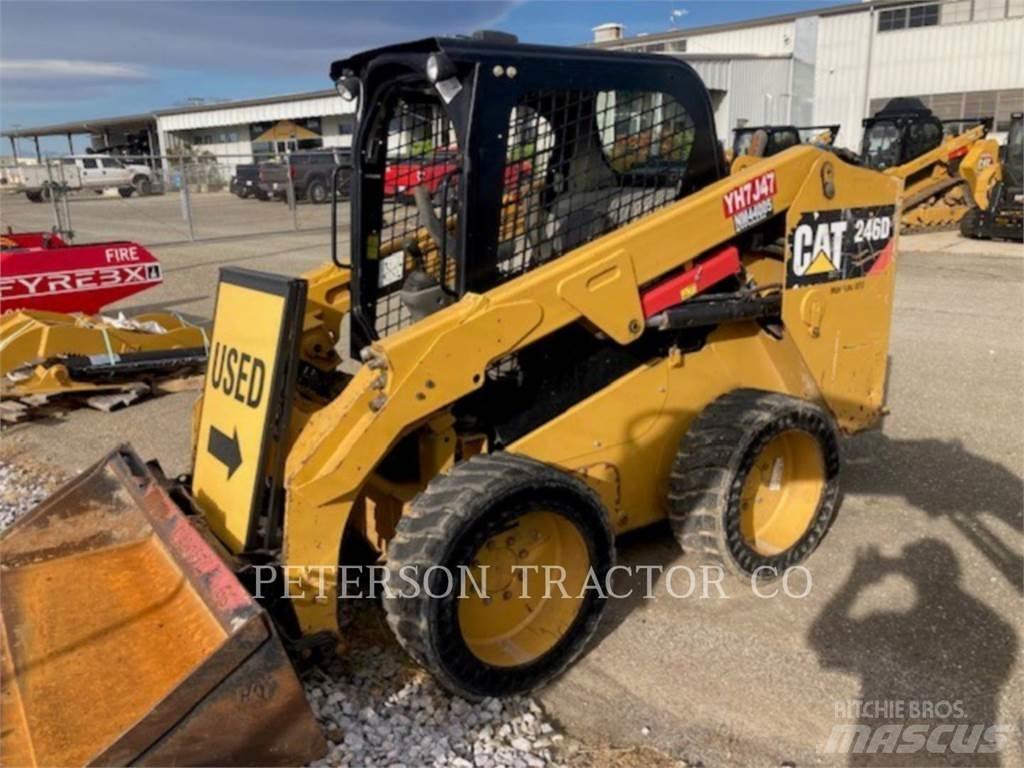 CAT 246D Kompaktlastare