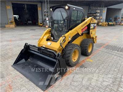 CAT 246D Kompaktlastare
