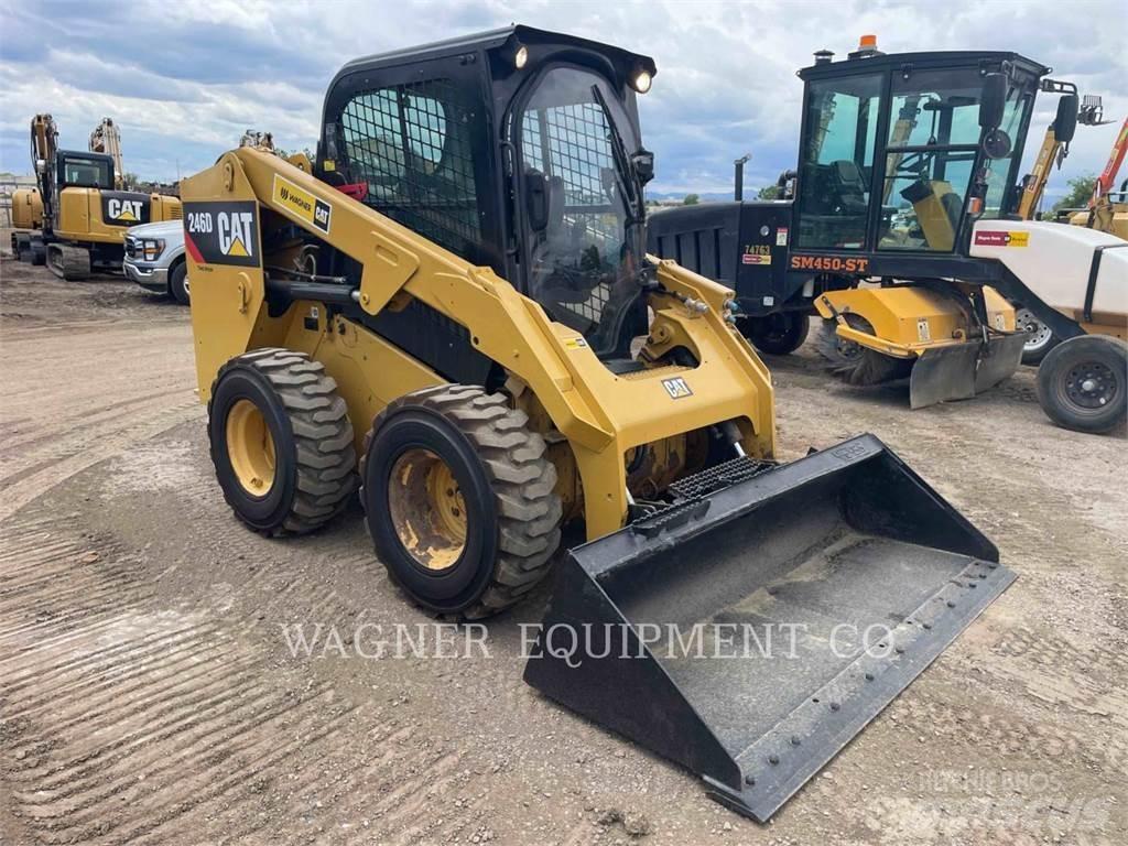 CAT 246D Kompaktlastare