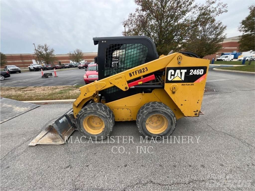 CAT 246D Kompaktlastare