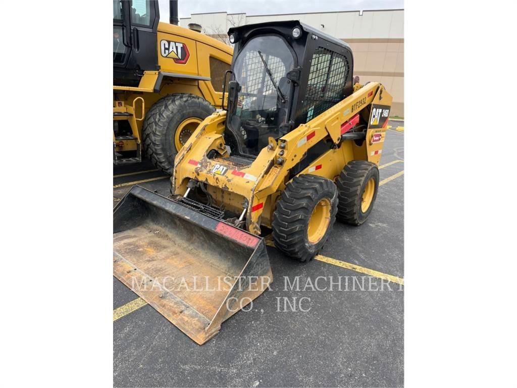 CAT 246D Kompaktlastare