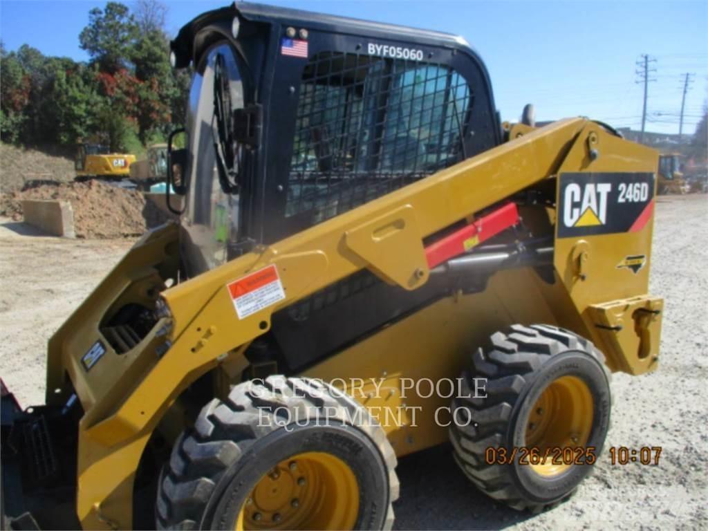 CAT 246D Kompaktlastare
