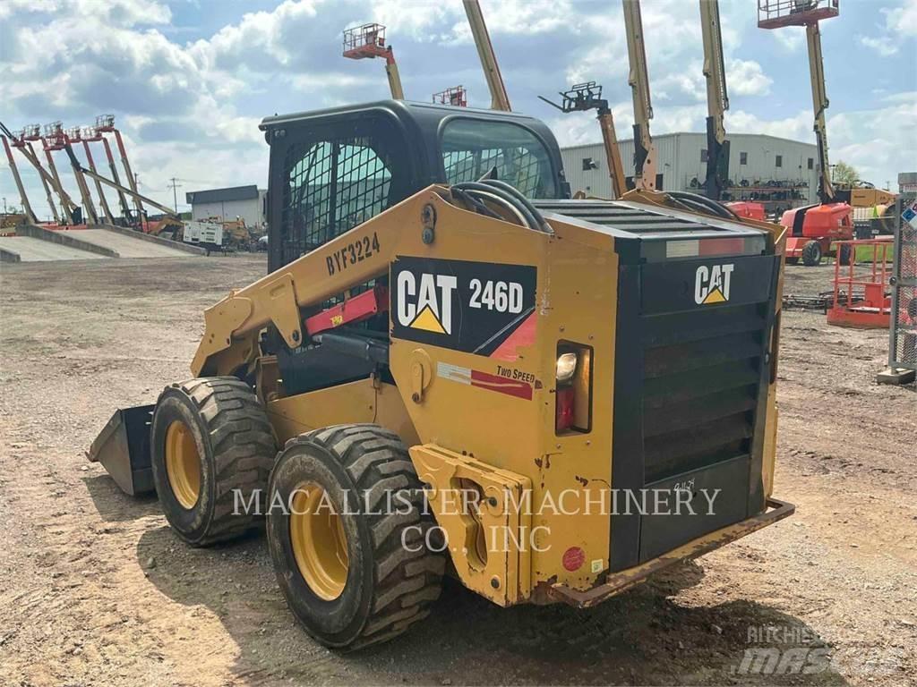 CAT 246D Kompaktlastare